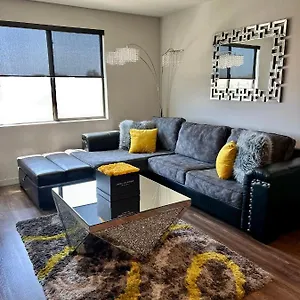 The Luxurious Doses Of Roses 2 Bedroom Next To Angels Stadium 6 Mins From Disney Apartment